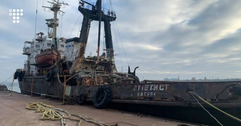 В Одесской области с судна разлилась нефть, а Администрация морских портов это скрыла — экоинспекция