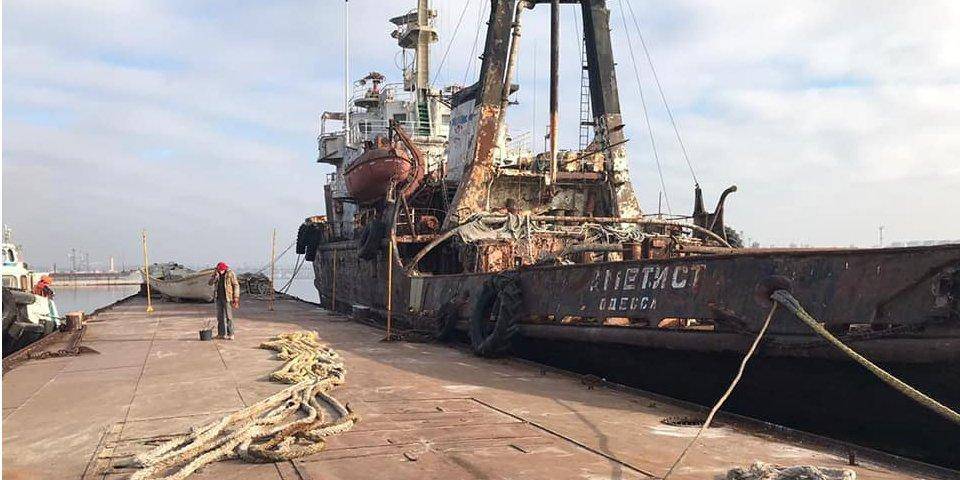 Администрация морпортов пыталась скрыть разлив нефти в Черном море — Госэкоинспекция