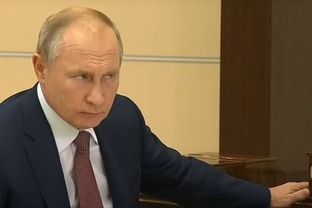 Путин рассказал о риске экологической катастрофы в Иркутской области