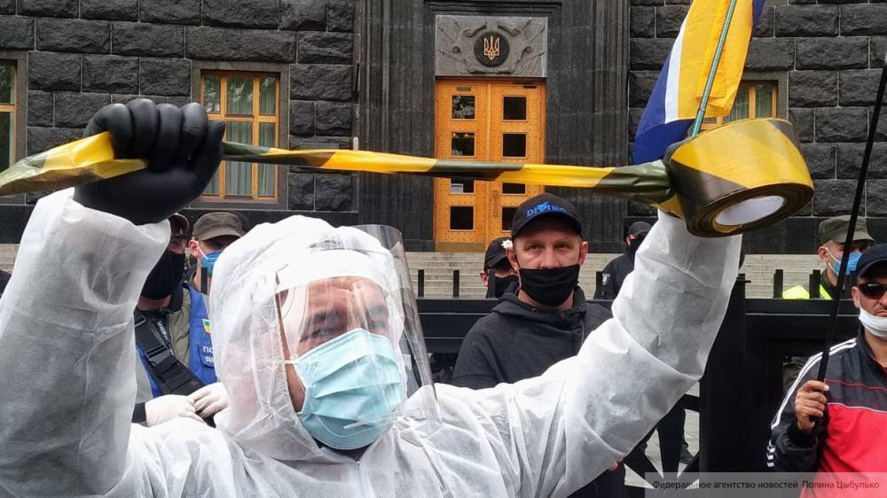 Украинский инфекционист призвала к долгосрочному локдауну в стране