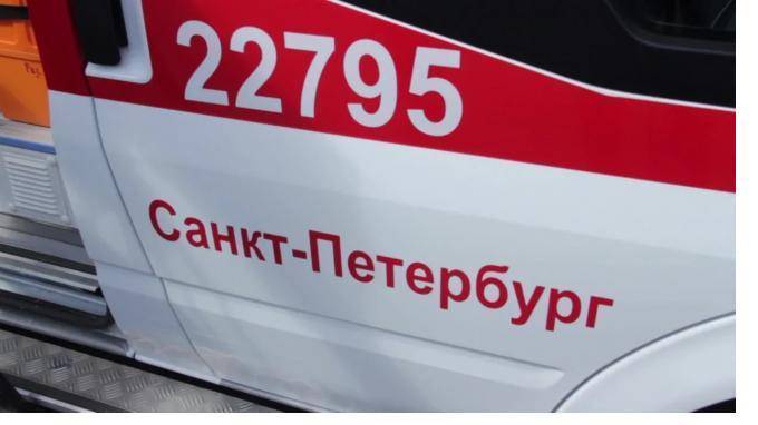 13-летняя девочка пострадала в ДТП со скорой в Пушкинском районе