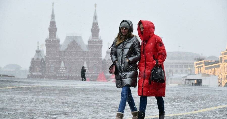 Мокрая слякотная погода сохранится в Москве до понедельника