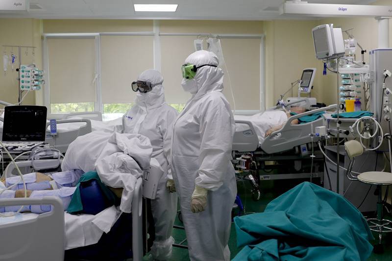 В России за сутки более 27 тысяч человек заразились коронавирусом