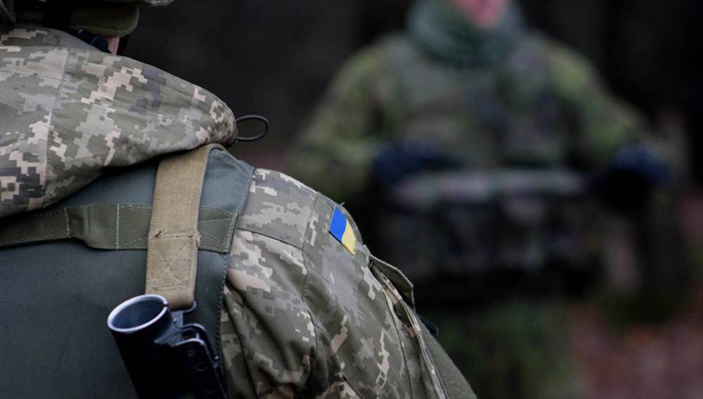 Украинский военный избил и поджег своего сослуживца