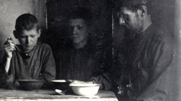 В сети опубликованы уникальные фотоснимки периода Голодомора на Черниговщине