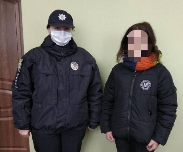 "Загуляла" с подругой на несколько дней: в Лисичанске разыскивали несовершеннолетнюю девушку