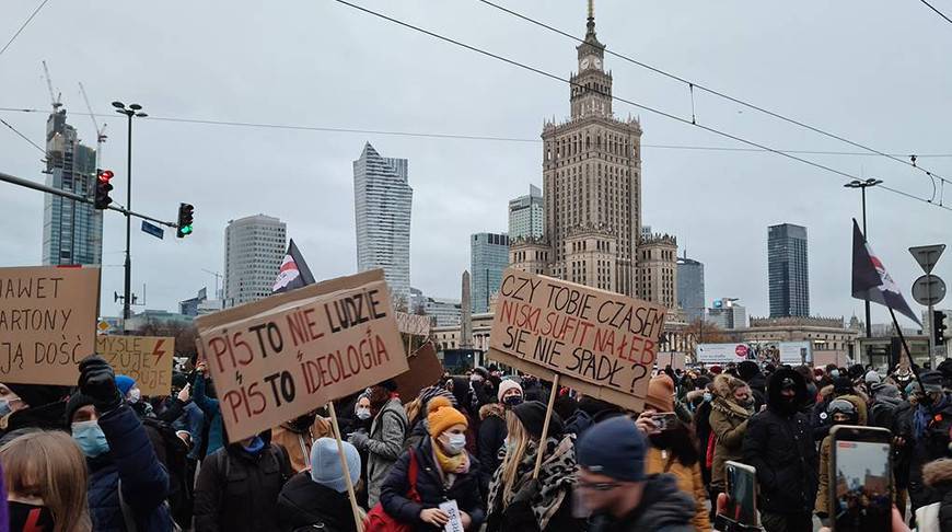 Акции протеста проходят в Польше