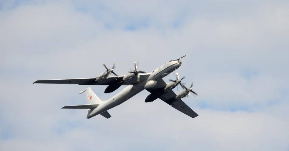 В Британии сообщили о перехвате Ту-142 над Северным морем