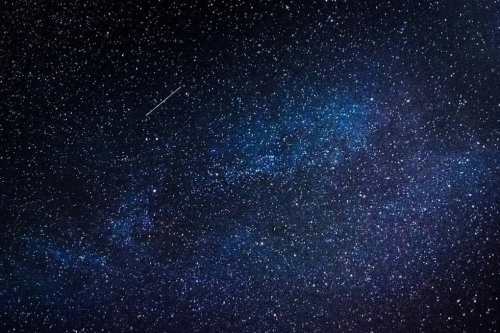 Над Смоленском засняли странную вспышку: не метеорит