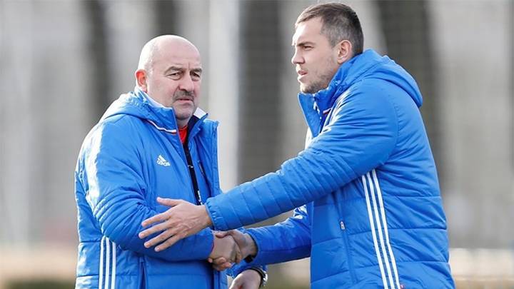 Станислав Черчесов: Дзюба вернется в марте в сборную в качестве капитана