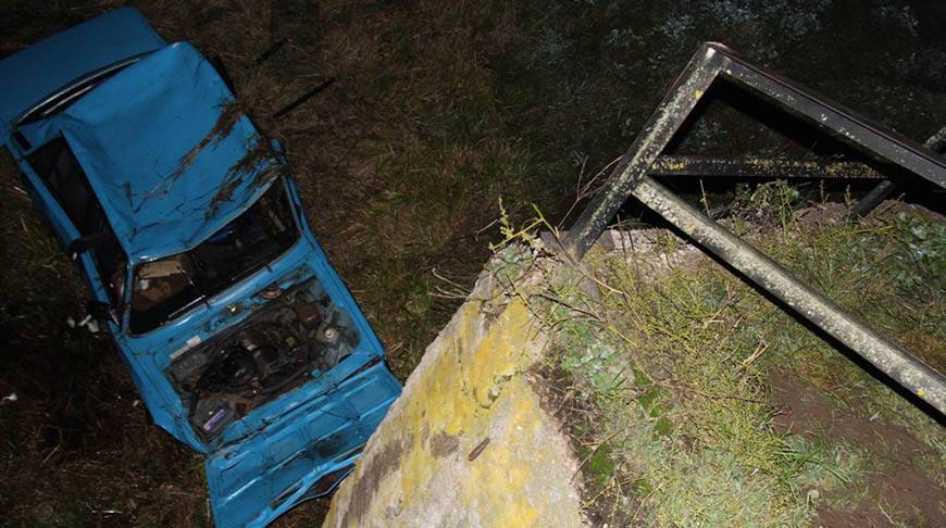 В Кормянском районе легковушка вылетела с моста в мелиоративный канал - погиб пассажир