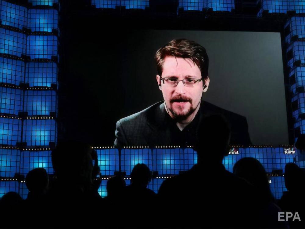 Сноуден объявил о намерении получить российское гражданство