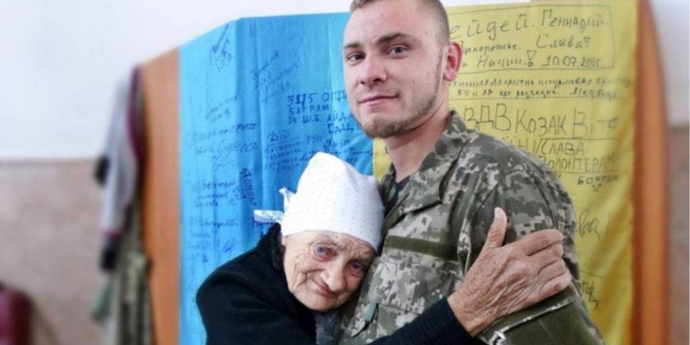 Умерла одна из старейших волонтеров Украины Бабушка Лю