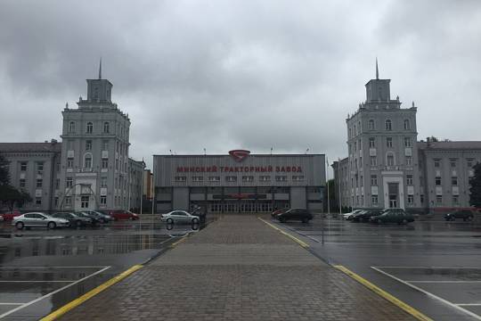 Сотрудники белорусских заводов начали забастовку