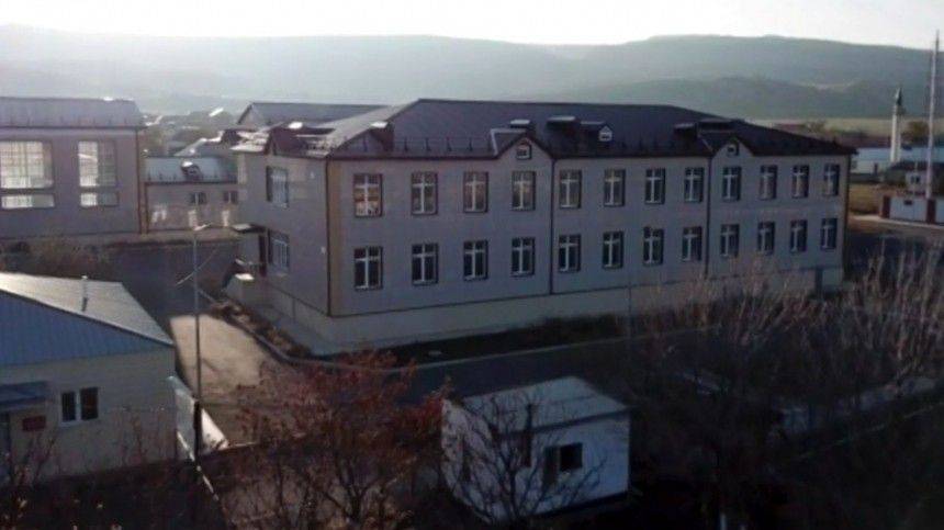 Знания не в радость: в Дагестане учащихся не пускают в новые школы