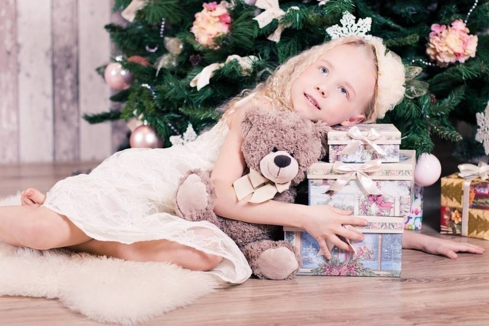 Для детей ДНР готовят 90 000 подарков к Новому году