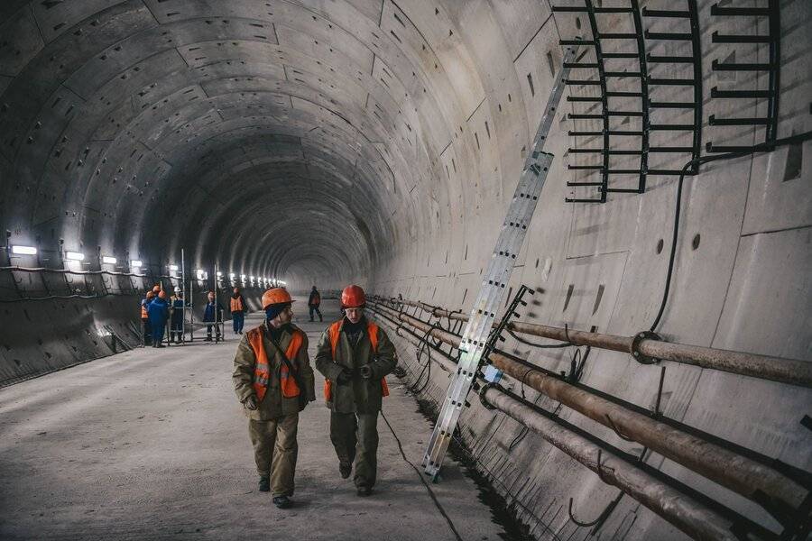 Почти 8 км линий метро построят в Москве до конца года