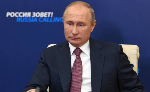 Песков подтвердил завтрашний визит Путина в Тобольск