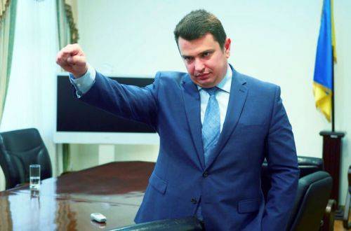 Политолог объяснил, почему ОП открещивается от заявлений Татарова