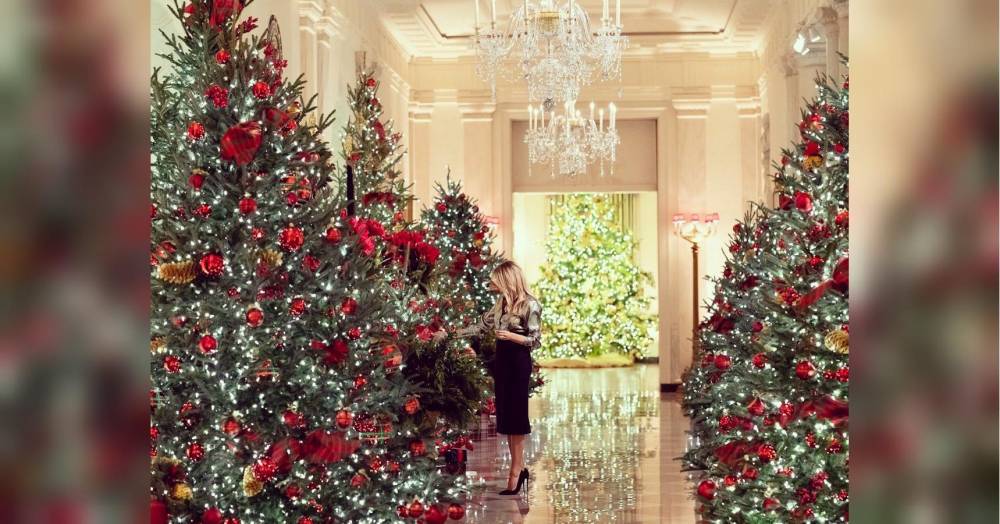 Последнее Рождество: Мелания Трамп показала, как украсила Белый дом