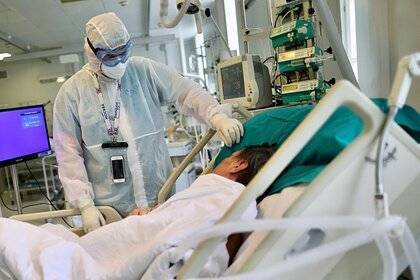 Спрогнозирован спад заболеваемости коронавирусом в России