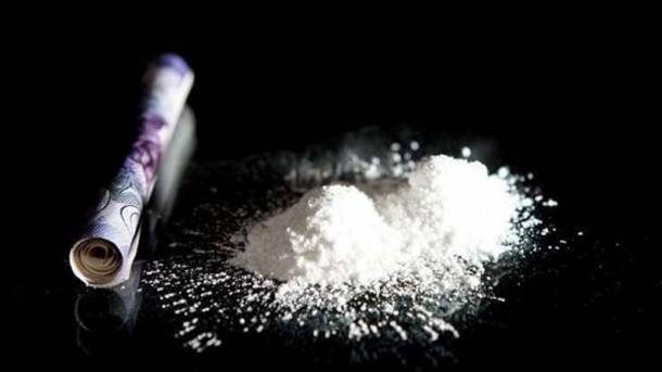 В США штат Орегон декриминализировал хранение героина и кокаина и терапевтическое использование псилоцибиновых грибов