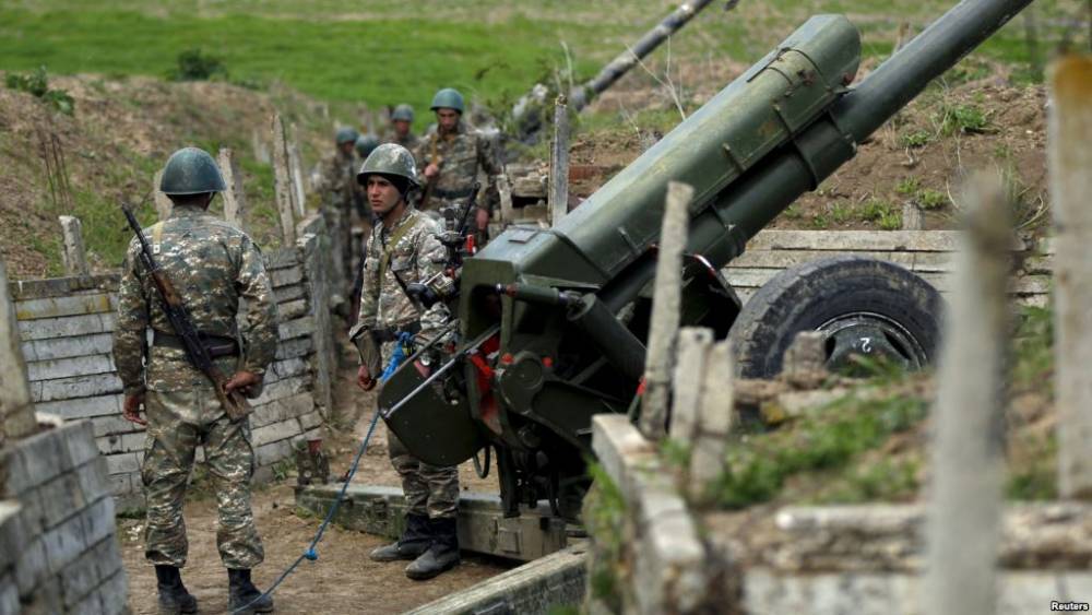 Видео: артиллерия Нагорного Карабаха уничтожает азербайджанскую пехоту