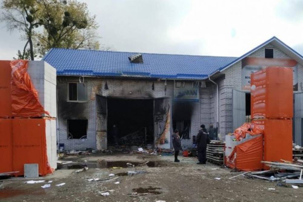 На Киевщине взорвался магазин стройматериалов, есть пострадавшие