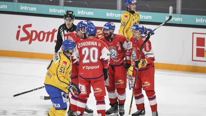 Сборная Чехии обыграла команду Швеции на старте Кубка Карьяла