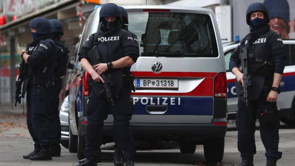 Страх после нападения в Вене: Германия ищет террористов у себя