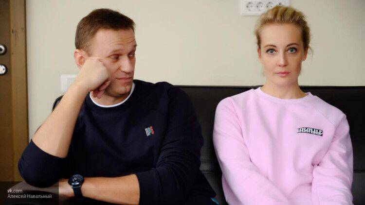 Супруга Навального считала диету причиной госпитализации блогера