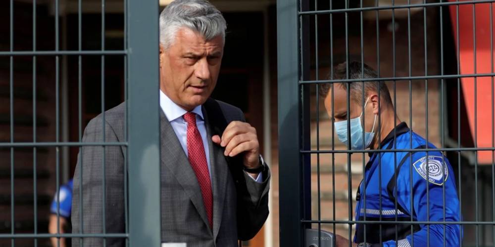 Президента Косово арестовали и доставили в Гаагу через сутки после ухода с поста
