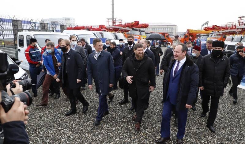 Новак, Кадыров и Ливинский дали старт первой цифровой подстанции в Грозном