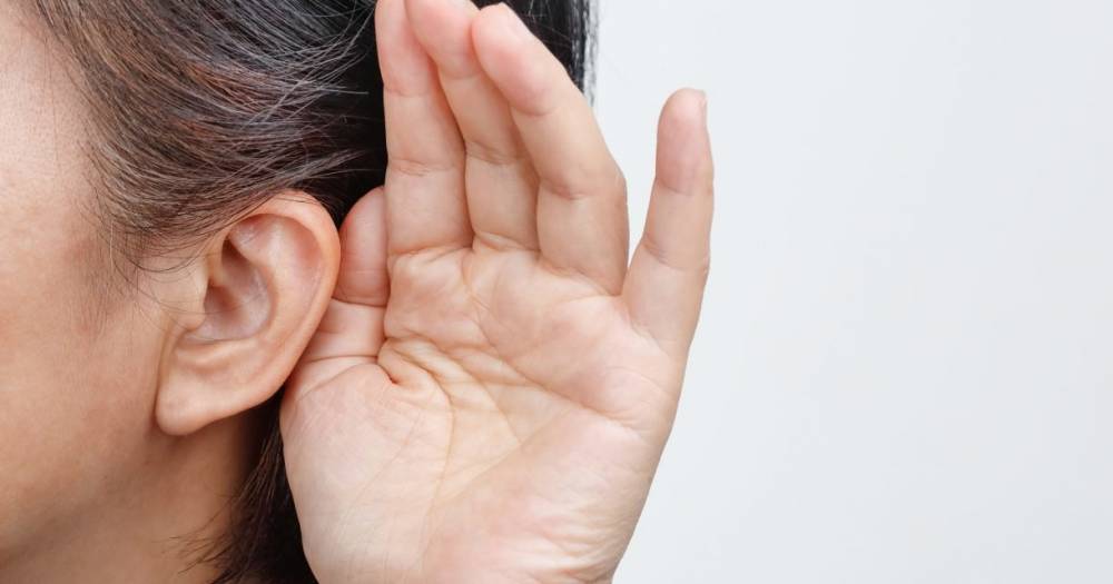 Новое исследование показало, что COVID-19 усиливает шум в ушах