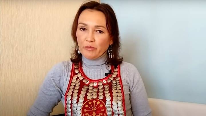 Суд отправил под арест блогершу, призывавшую снести все кресты на Урале