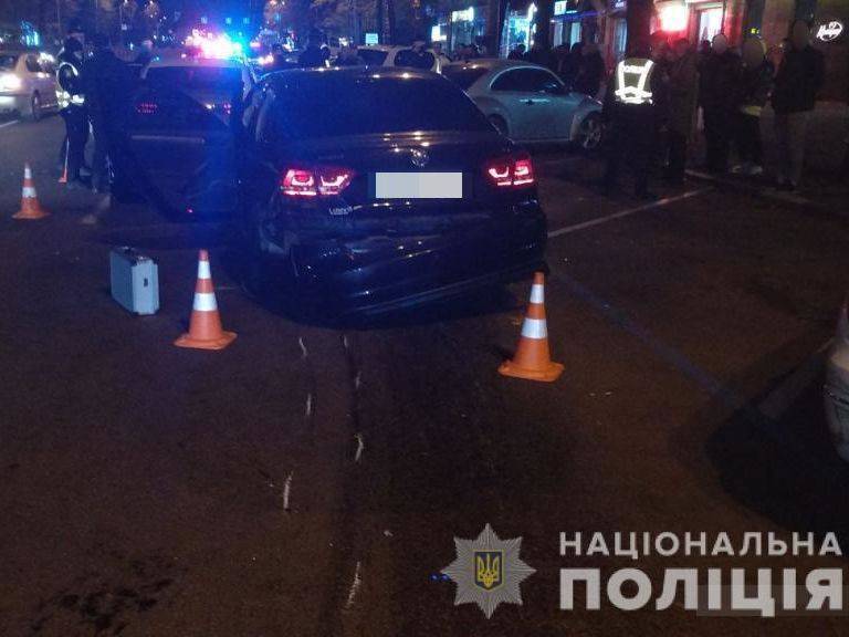В Харькове иномарка сбила людей на "островке безопасности", среди госпитализированных ребенок – полиция