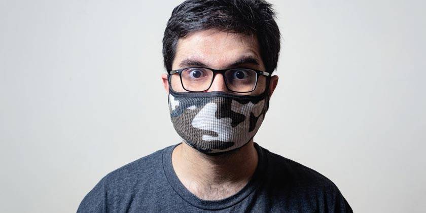 Запотевают очки, когда носите маску? Вот 7 способов справиться с этой проблемой