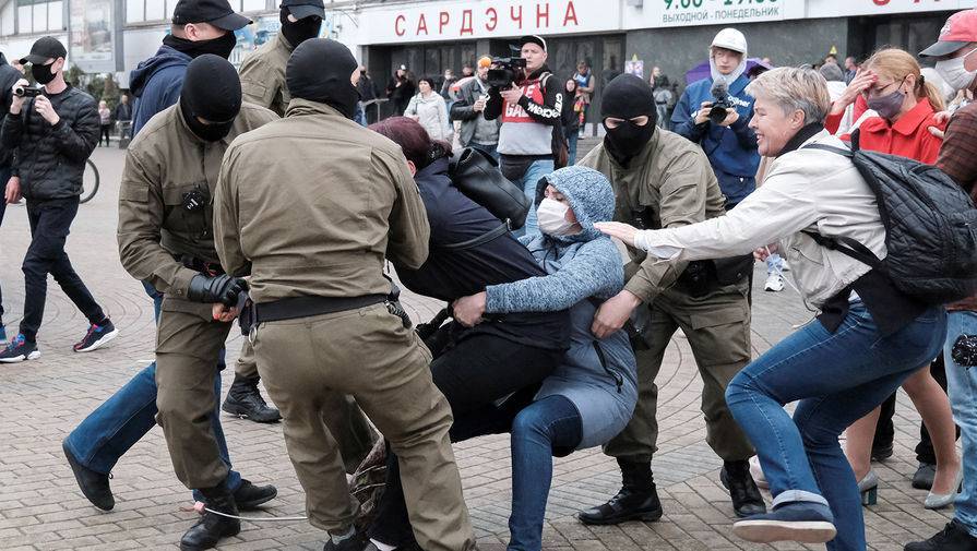 Правозащитники сообщают о задержании более 130 протестующих в Белоруссии