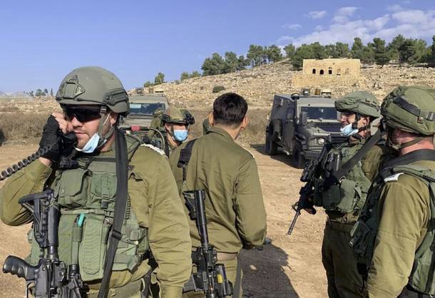 Солдат ЦАХАЛ обезвредил напавшего на него палестинского террориста