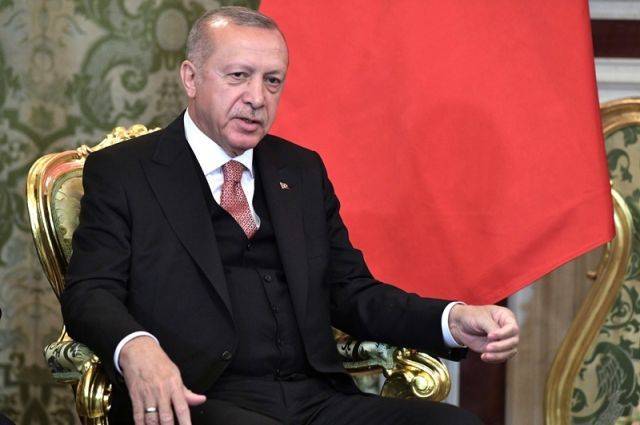 Эрдоган поздравил Азербайджан с «победой»