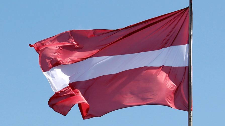 Власти Латвии объявили режим ЧП из-за коронавируса