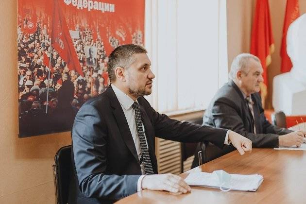 КПРФ пока не определилась со способами отстранения Осипова от должности главы Забайкалья