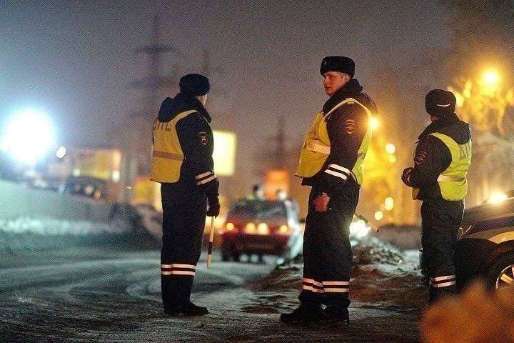 МЧС и ГИБДД предупреждают о непогоде в Свердловской области