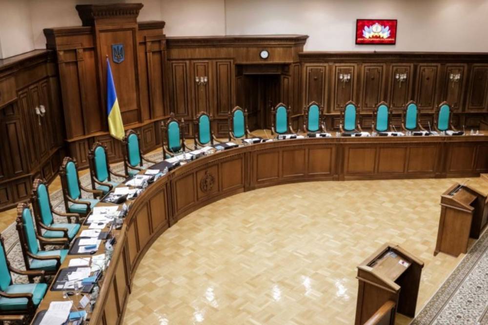 Романченко: Медведчук предложил наиболее целесообразный план выхода из "конституционного" кризиса