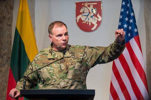 Американский генерал Ходжес предупредил о возможной «атаке России со стороны Крыма»