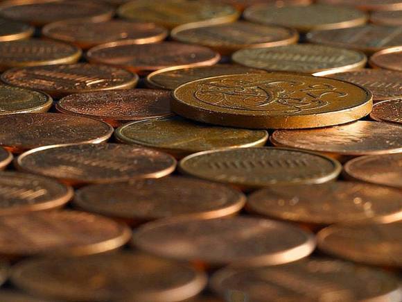 Двое братьев из Астрахани обманули московского подростка, продав ему «старинные монеты»