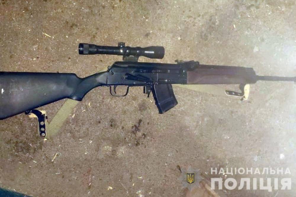 Доказывал правоту ружьем: В Черниговской области пьяный мужчина устроил стрельбу на пилораме