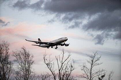 Российский самолет вернули в аэропорт из-за угрозы взрыва