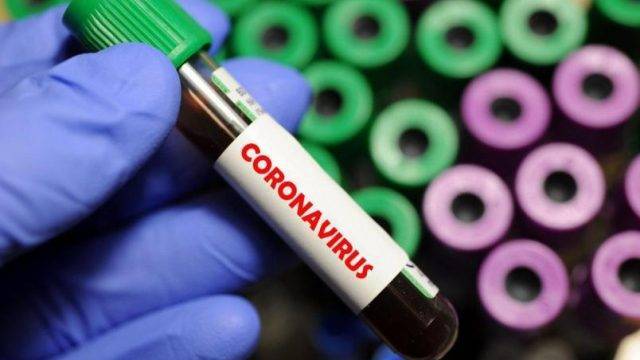 В Украине за сутки зафиксировали 12 498 новых случаев инфицирования COVID-19