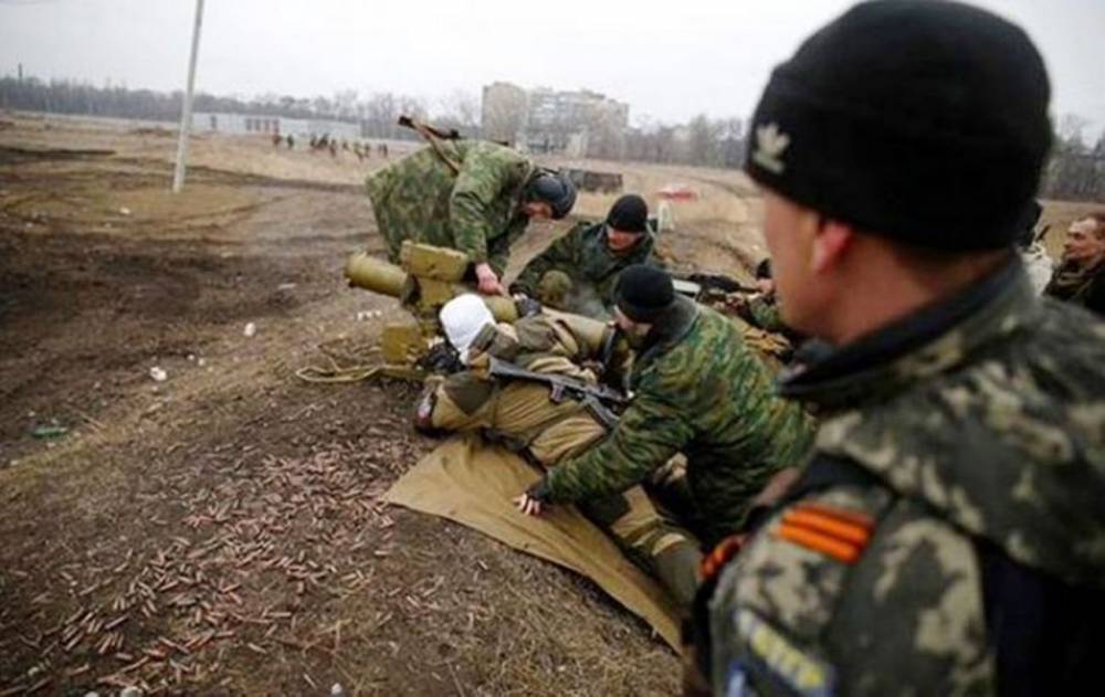 Украинская разведка сообщила о численности войск боевиков на Донбассе